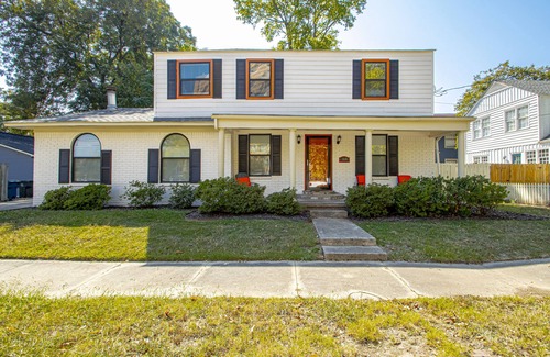 Downtown Little Rock House | Spacious Contemporary 4 Bedroom Downtown Beauty