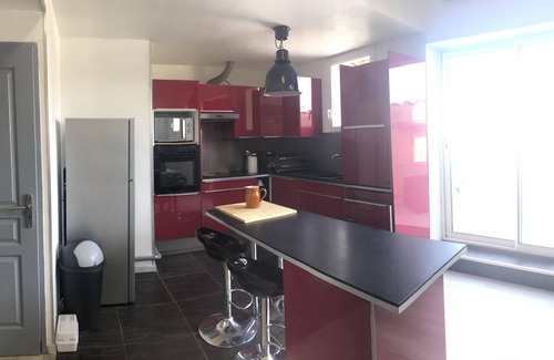 Lagorce Apartment | Spacious cottage 120 m2 6 people south Ardèche near vallon pont d'arc
