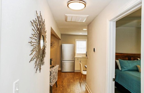 Huntersville House | Spacious Cottage for Entire Family Near Two Lakes
