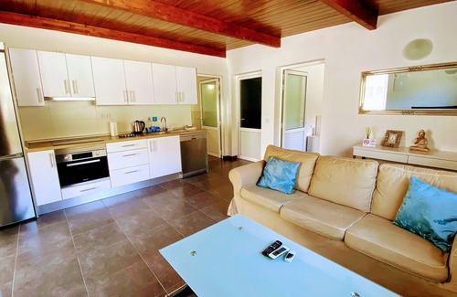 San Bartolome de Tirajana Ski Chalet | Spacious Country House in Arteara near Maspalomas