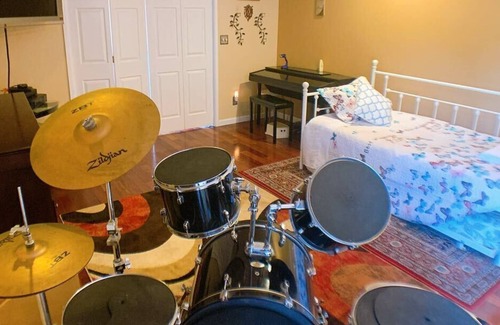 Mission Valley House | Spacious & Cozy 2Br/2.5 Bth House in Fremont