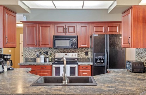 Port Orange House | Spacious Daytona Beach Getaway - Perfect Location!