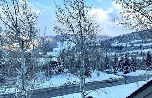 Deer Valley House | Spacious Deer Valley townhouse. Open floor plan, large deck with Awesome views.