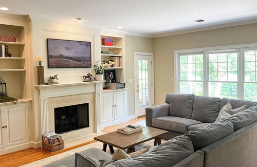 Prospect House | Spacious Derby & PGA Rental Home near horse farms and fields
