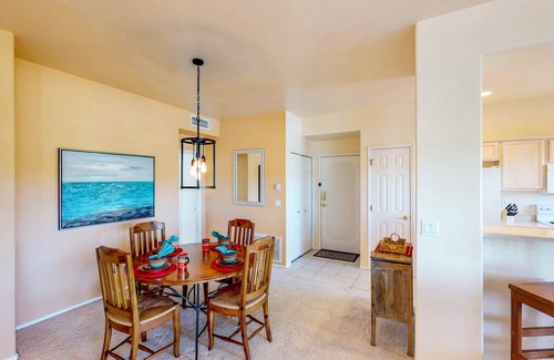 Rancho Vistoso Condo | Spacious, dog-friendly condo with pool & hot tub