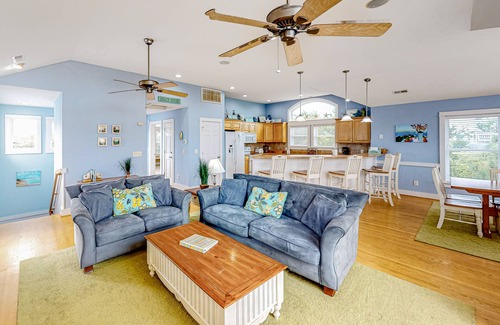 Ocean Hill House | Spacious Dog-Friendly Home Near Beach w/WD, Private Pool & Hot Tub, WiFi, & AC