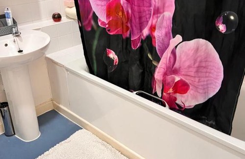 Kensal Green House | Spacious Double Room in prime location London