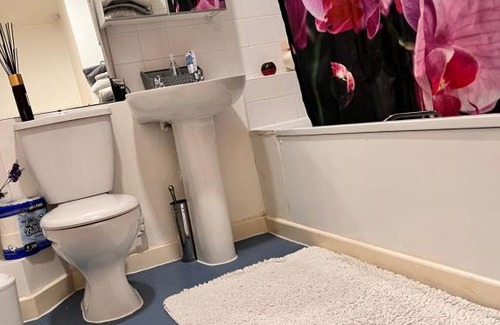 Kensal Green House | Spacious Double Room in prime location London