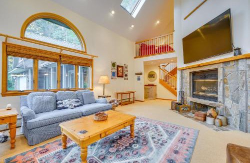 West Dover House | Spacious Dover Refuge about 5 Mi to Mount Snow!