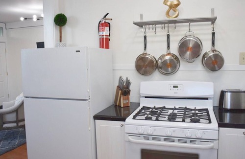 Old Ballard House | Spacious Downtown Ballard/Seattle Near Everything