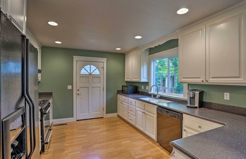 Chico House | Spacious Downtown Chico Home ~ Half Mile to CSU!