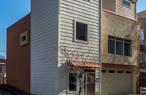 Downtown Little Rock House | Spacious Downtown Retreat with Rooftop Terrace!