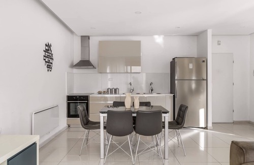 Jerusalem City Centre Apartment | Spacious Downtown Retreat with Terrace and Parking