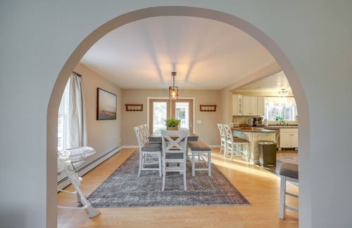 Eagle Lake House | Spacious Eagle Lake Home w/Fireplace & Deck