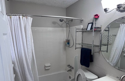 East Cobb House | Spacious East-Cobb Marietta Home-Sleeps-15 guest-15 Min to ATL-25 Min to Airport