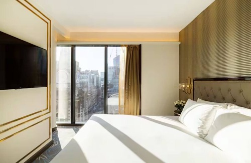 Portsoken Hotel | Spacious East London Suite – Walk to Tower Bridge & Aldgate Tube Station