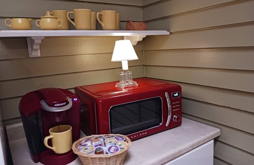 Downtown Little Rock Cabin | Spacious Enough for Four with Style, Comfort & Charm