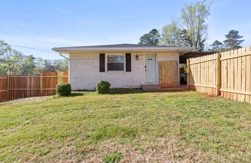 Candler-McAfee House | Spacious Family (and pet) Friendly Home