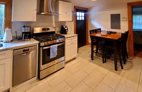 East Chop Apartment | Spacious family-friendly home with fast WiFi, beach access, & washer/dryer