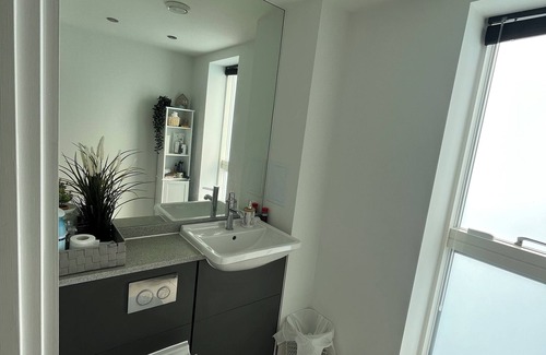 Stratford House | Spacious & Family Friendly | 3 Bed | Stratford