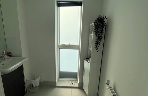 Stratford House | Spacious & Family Friendly | 3 Bed | Stratford