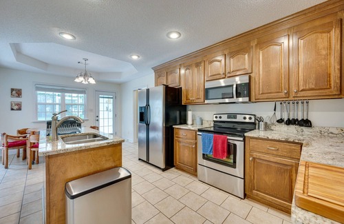Macon House | Spacious Family Home - 11 Mi to Downtown Macon!