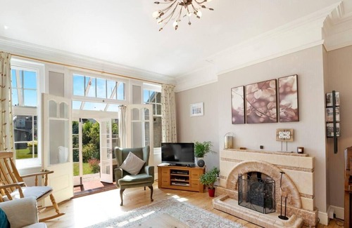 Sholden House | Spacious family home in Deal