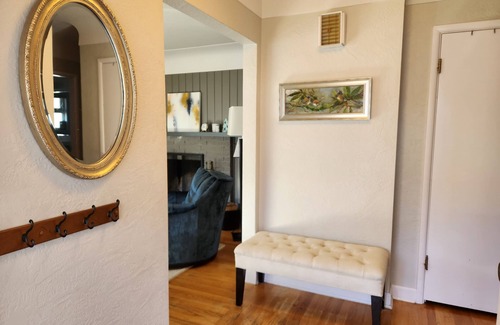 Oak Bay House | Spacious Family Home with Large Yard in Oak Bayn