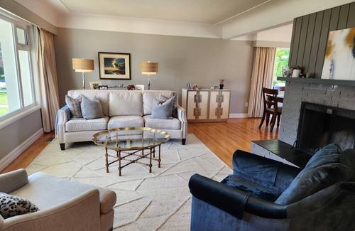 Oak Bay House | Spacious Family Home with Large Yard in Oak Bayn