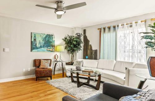 Winstead Park House | Spacious Family Home with Garage Game Room and Office!