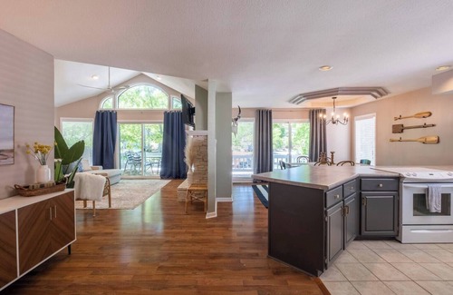 Sunrise Beach House | Spacious Family Lake House In Quiet Cove | 45