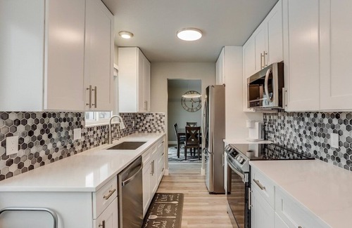 North Central Westminster House | Spacious family retreat with backyard & theater room