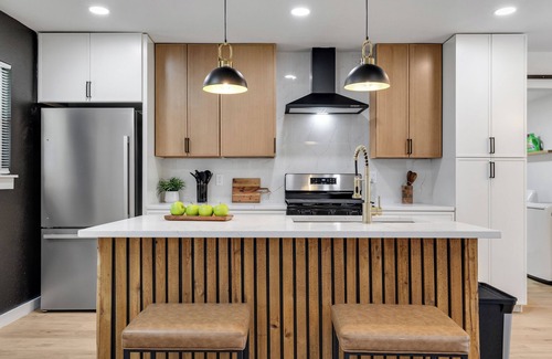 Garland House | Spacious Family Retreat in the Heart of Garland