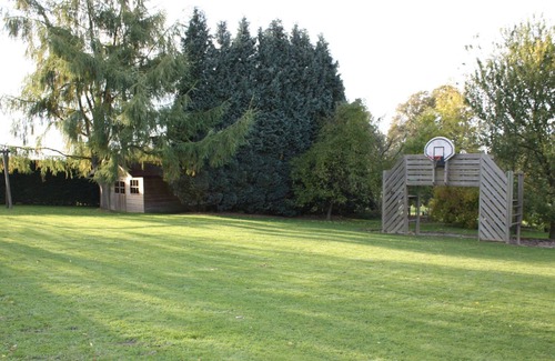 Anthisnes Other | Spacious Farmhouse in Anthisnes with Sauna