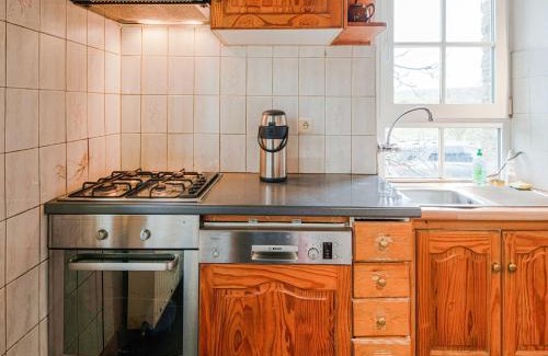 Brisy House | Spacious Farmhouse Retreat, cleaning included