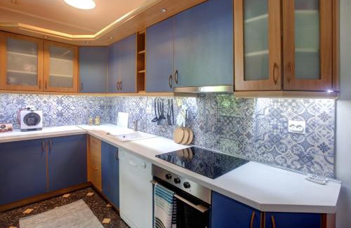 Lozenets Apartment | Spacious flat close to the American Embassy