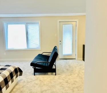 Ottawa Division House | Spacious Fully Finished Basement with Private Entrance