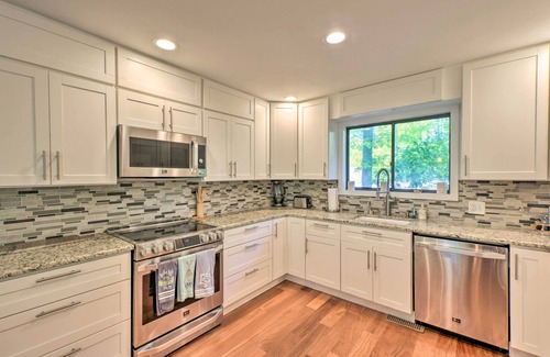 Lake Ranch Estates House | Spacious Gainesville Retreat On Lake Lanier!