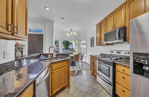 Salemtown House | Spacious Germantown Home for Groups