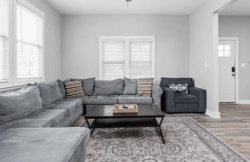 Near Northside House | Spacious Getaway for your Gen Con Group!
