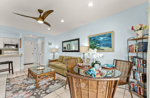 Maalaea Condo | Spacious ground floor corner condo with sea views