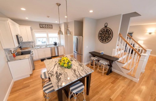 New Brighton Condo | Spacious Guest House With Pool Access In Convenient Location!