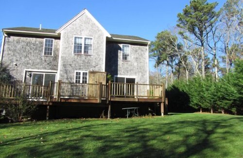 East Harwich House | Spacious Harwich Home Near Round Cove (1116)