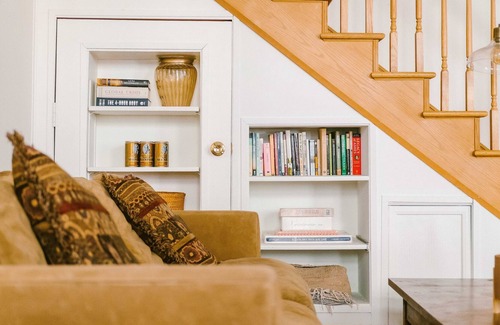 St. Charles Historic District House | Spacious Historic Townhouse in Frenchtown