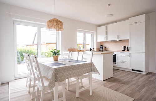 Hemmingstedt House | Spacious holiday/fitter's house Wackenhuus 6 in Albersdorf for up to 6 people