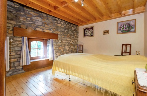 Vielsalm House | Spacious holiday home in Vielsalm with garden