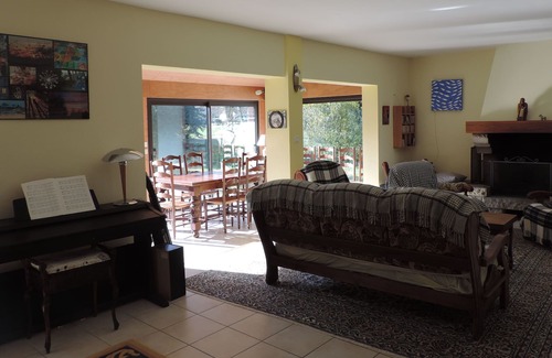 Gouesnach House | Spacious holiday home in a rural setting