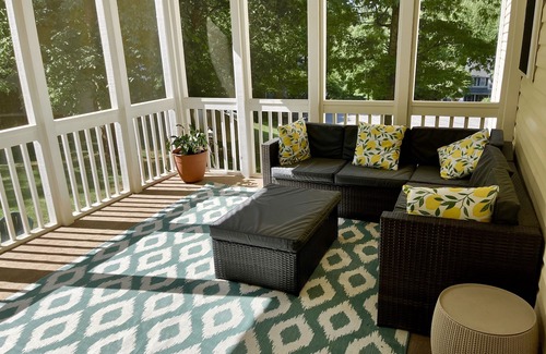 Lynchburg House | Spacious home at the base of the Blue Ridge Mountains near LU