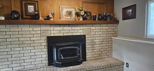 Pueblo Villa | Spacious home away from home!
