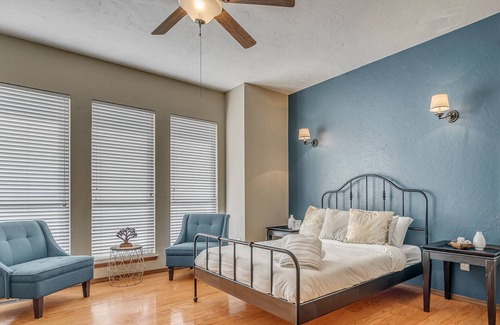 Oklahoma City House | Spacious Home Away from Home In Edmond